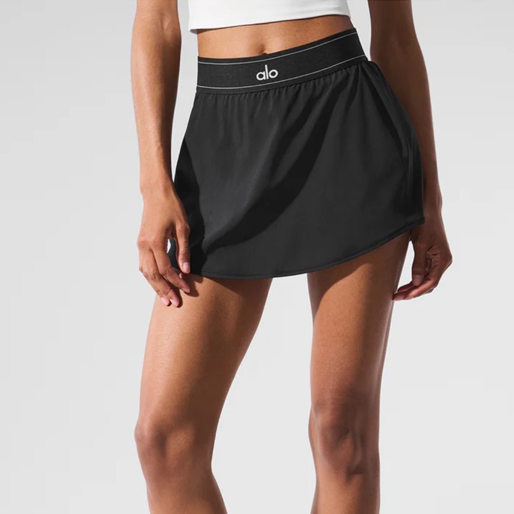 EUC Alo Yoga Match Point Tennis Skirt